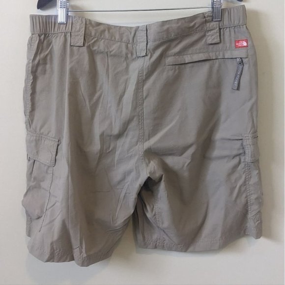 North Face Shorts  XL Men - Picture 2 of 7